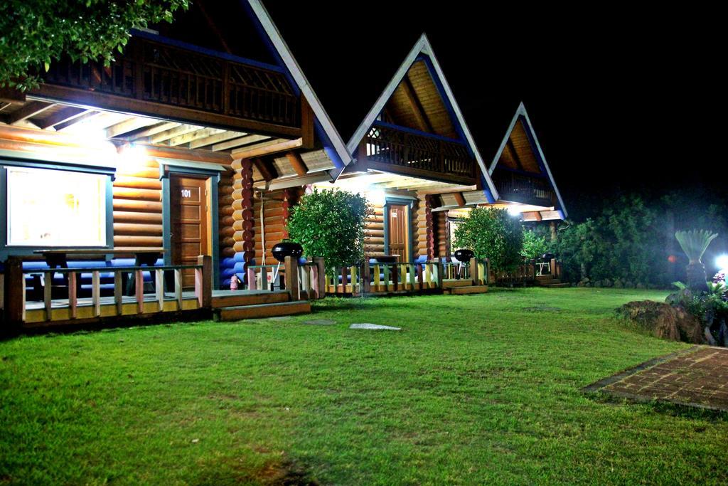Jungmun Log Pension & Resort Seogwipo Zewnętrze zdjęcie