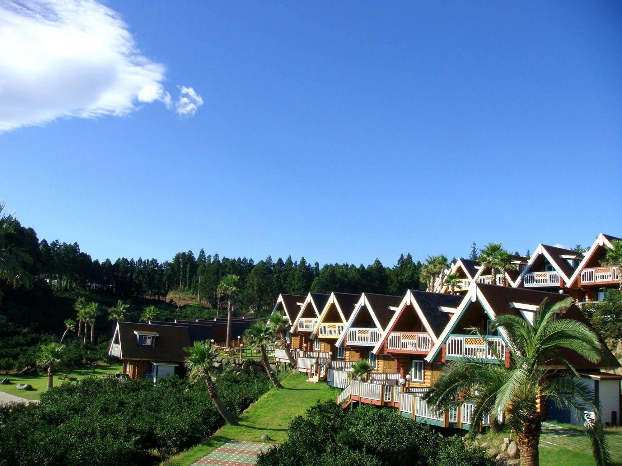 Jungmun Log Pension & Resort Seogwipo Zewnętrze zdjęcie